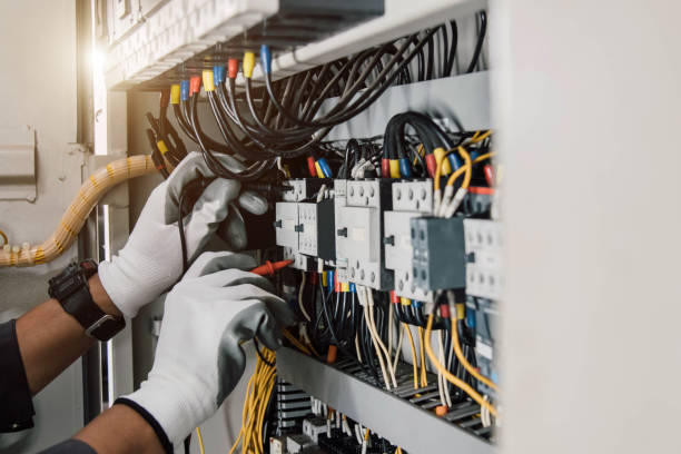 Best Electrical Outlet Repair  in Richnd Heights, MO
